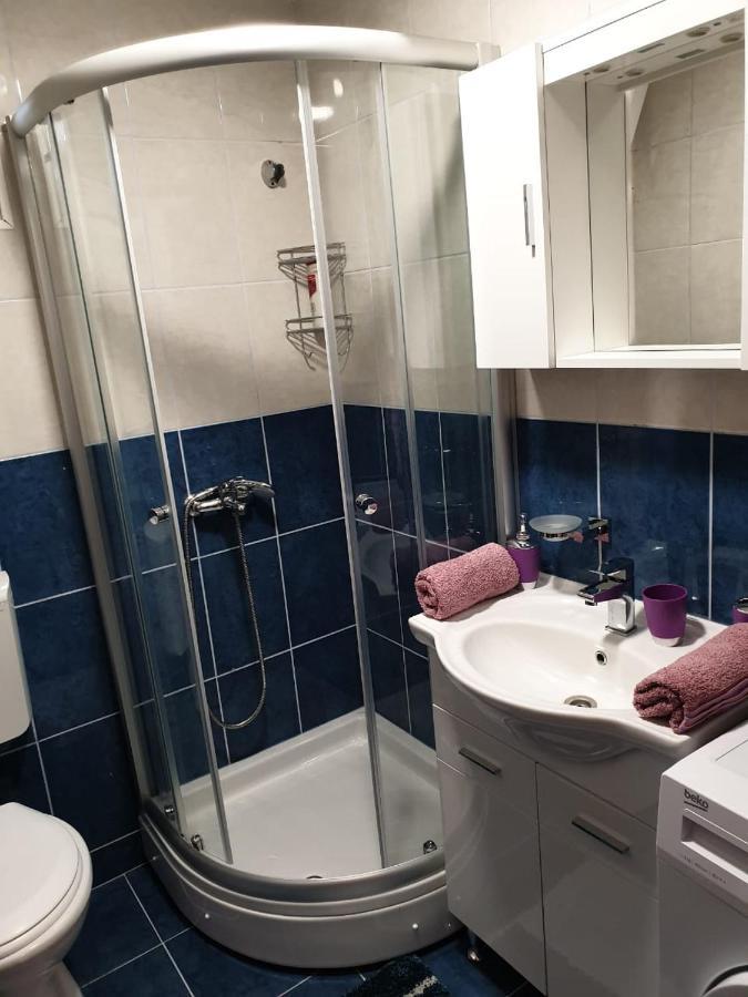 Apartment Jelena Котор Екстер'єр фото