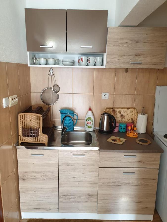 Apartment Jelena Котор Екстер'єр фото