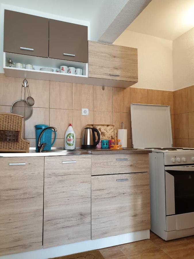 Apartment Jelena Котор Екстер'єр фото